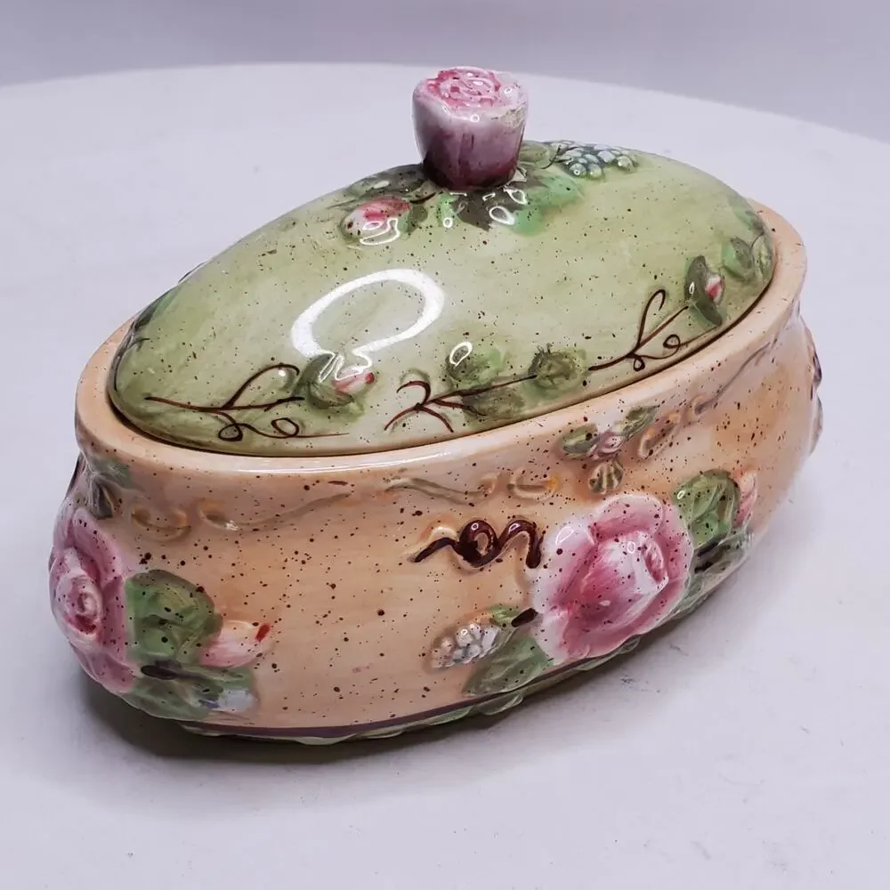 Vintage 2004 Brownlow Rosa Bella Trinket Box by Bonnie Griffin 8x3x3 Inch